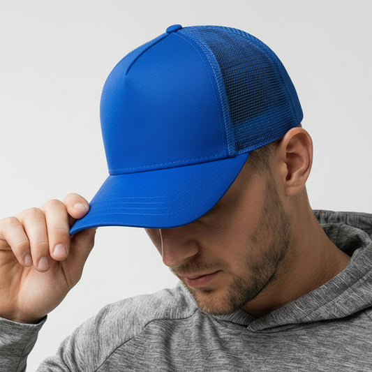 Casquette 5 pans classique en maille bleu roi